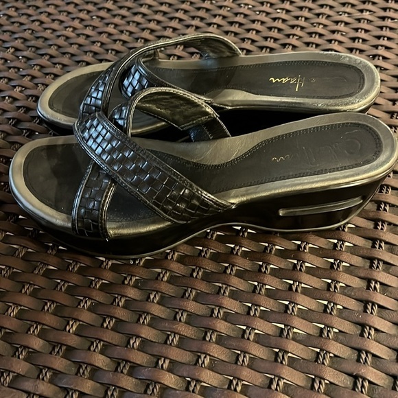 Cole Haan Nike Air black slip on sandals size 8 - Picture 8 of 12